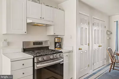 606 Julian Dr W, Warwick, PA 18974 - Photo 18
