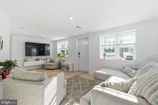 2623 E Ave, Levittown, PA 19056 - Photo 10