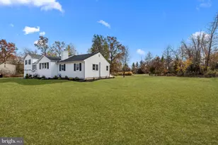 271 Stoopville Rd, Newtown, PA 18940 - Photo 4