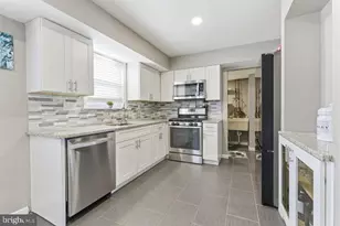 6408 Trenton Ct, Bensalem, PA 19020 - Photo 6