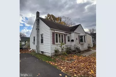 2424 Wood Avenue, Tullytown, PA 19007 - Photo 2