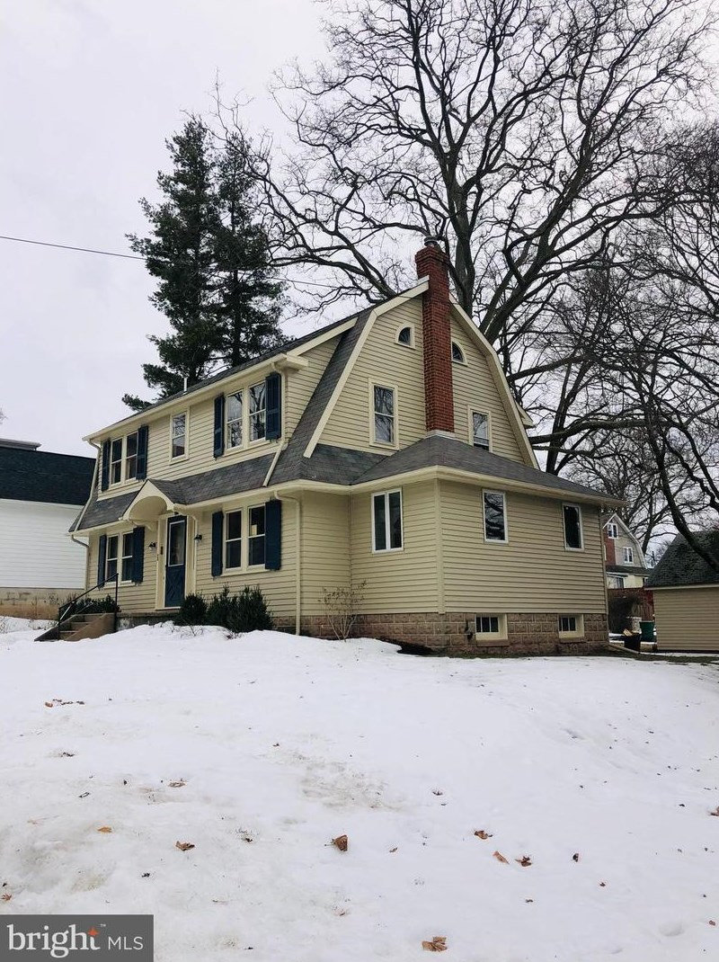 194 Shewell Ave, Gardenville, PA