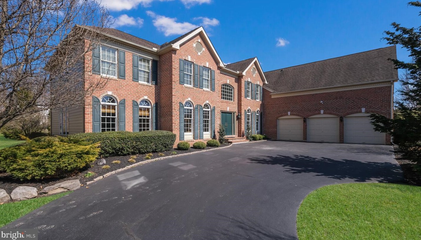 2153 Bellflower Ln, New Hope, PA 18938-5500