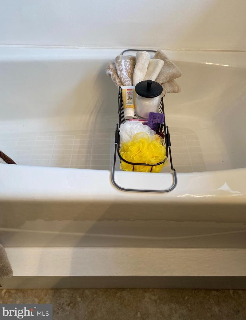 105 Aspen Dr, Sellersville PA  18960-1659 exterior