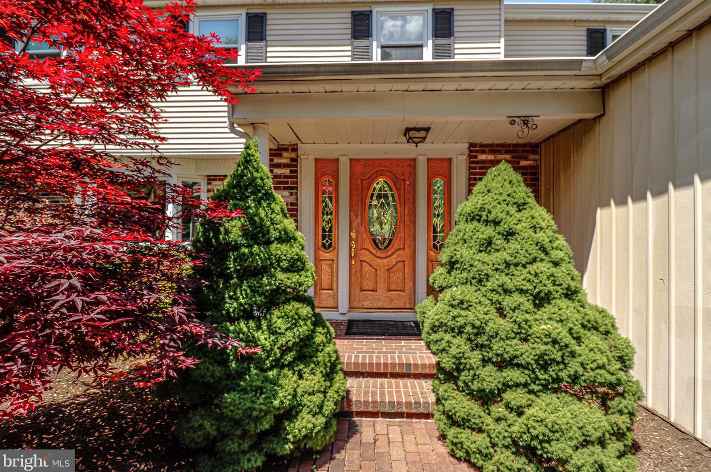 119 Meadow View Dr, Upper Makefield, PA 18940-2715
