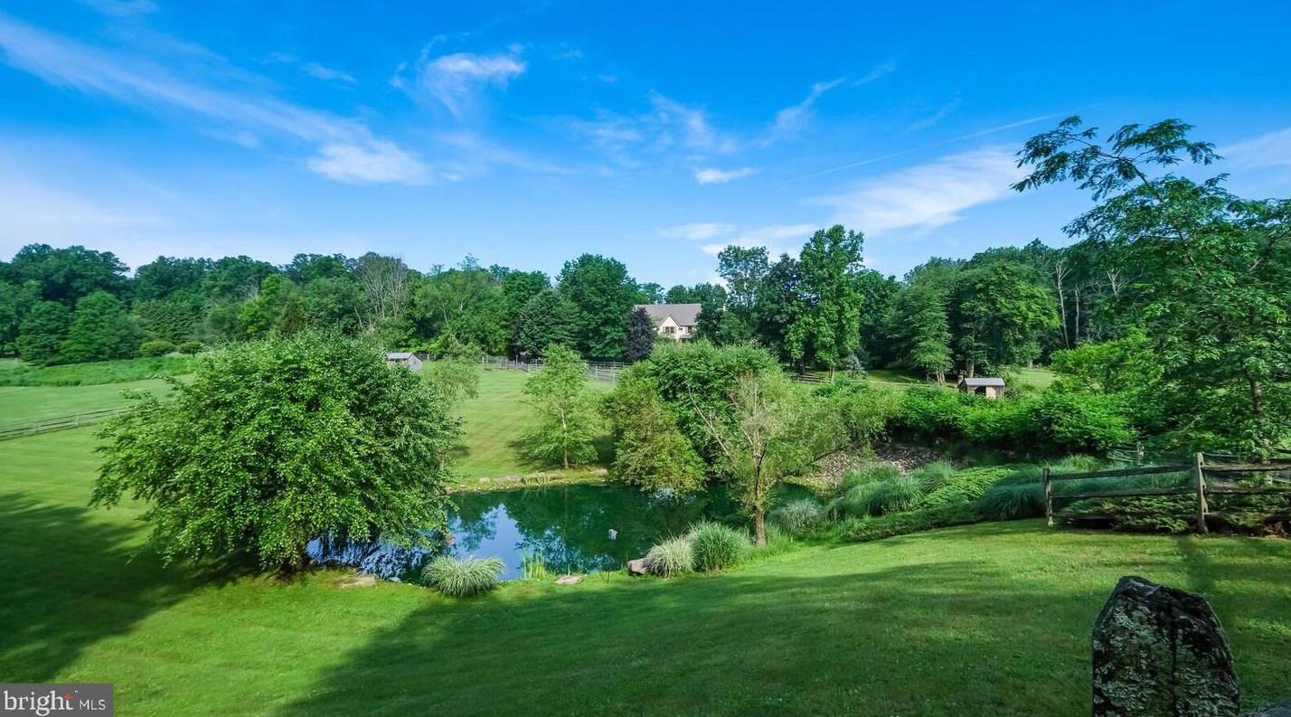4812 Church Rd, Gardenville, PA