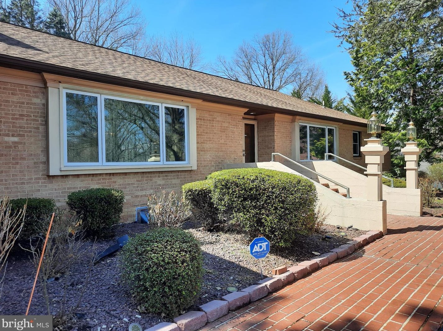 838 Kiehl Dr, Lemoyne, PA 17043