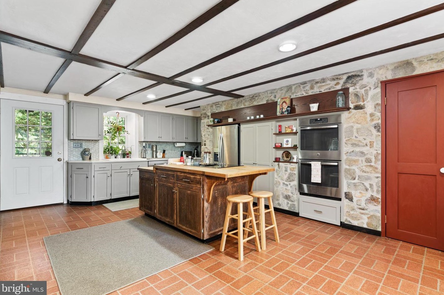 278 Peach Glen Rd, Toland, PA 17324