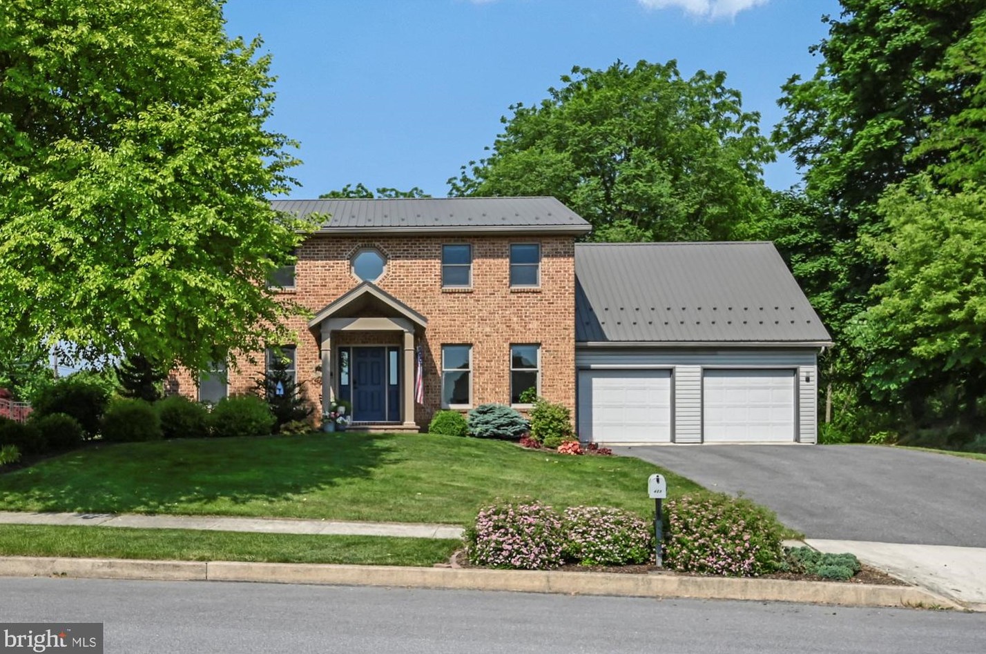 423 Scott Dr, Lees Cross Roads, PA 17257