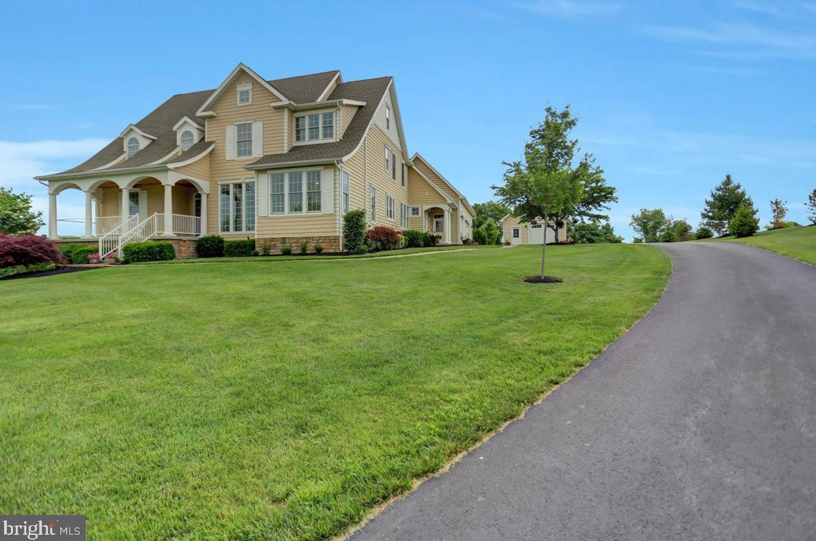 20 Peyton Dr, Carlisle, PA 17015