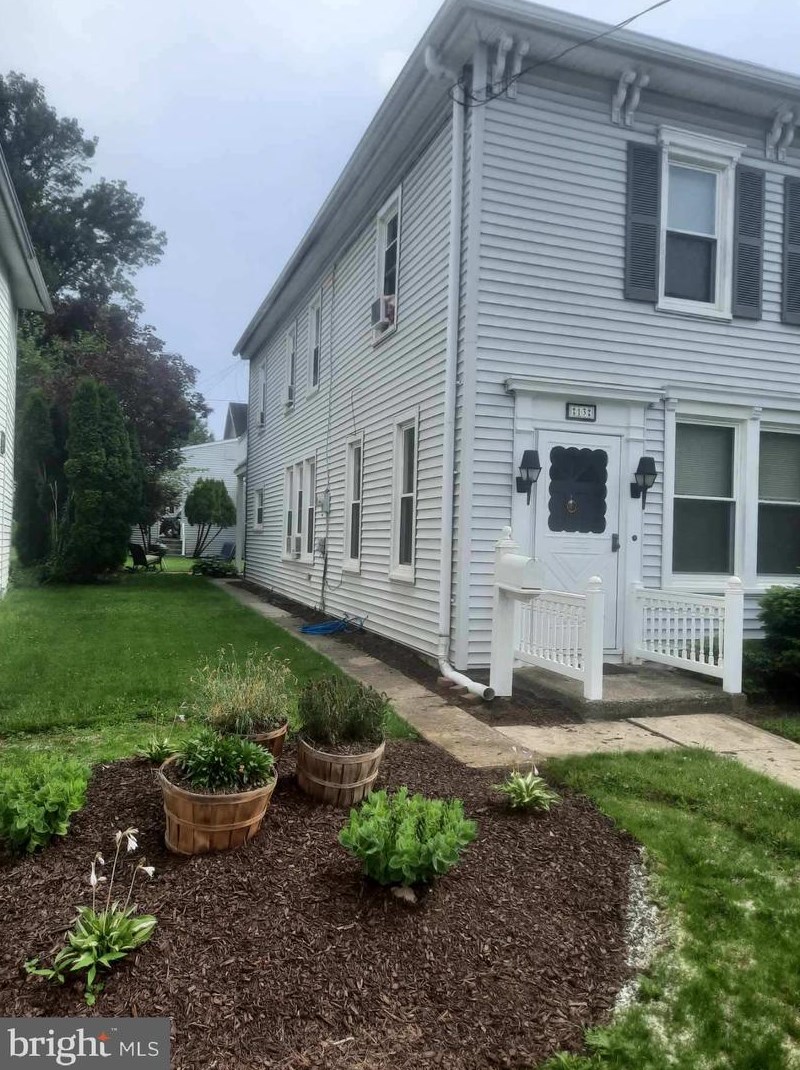 13 W Coover St, Navy Sup Dpt, PA 17055