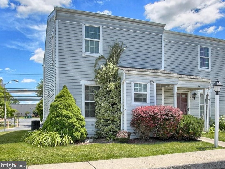 843 Old Silver Spring Rd, Navy Sup Dpt, PA 17055