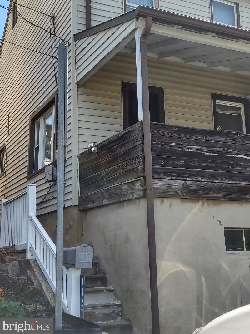 1427 2nd St, West Enola, PA 17025
