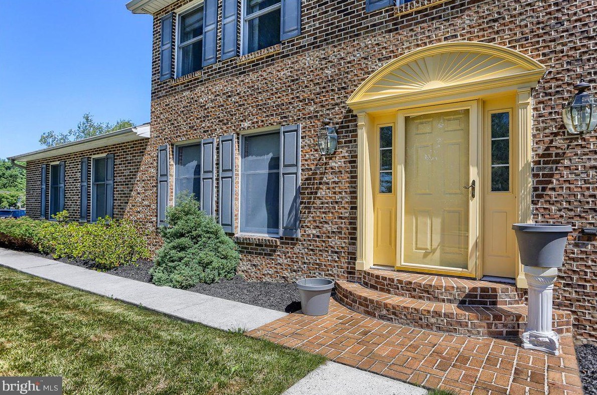 1125 W Powderhorn Rd, Navy Sup Dpt, PA 17050