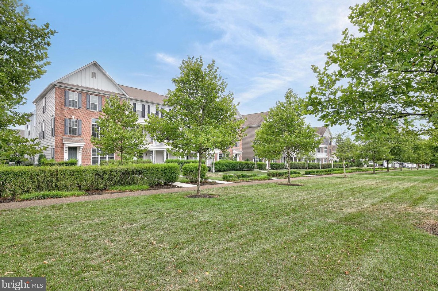 124 Ellis Aly, Navy Sup Dpt, PA 17050