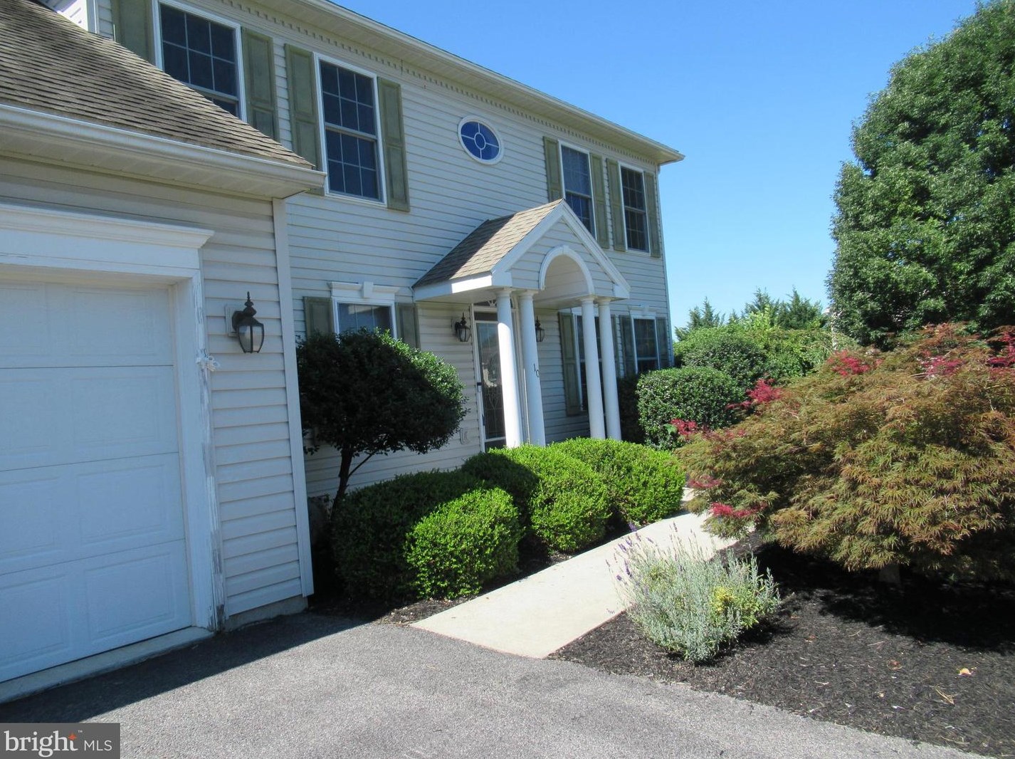 101 Coventry Dr, Carlisle, PA 17015