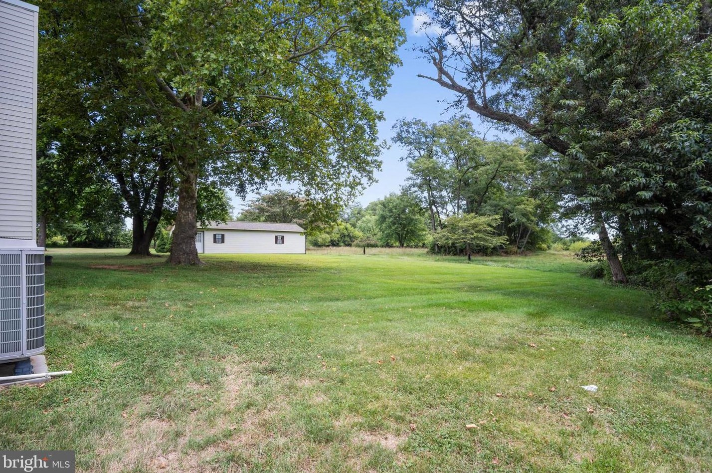 255 S Middlesex Rd, Carlisle, PA 17015