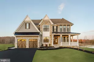 100 Lark Meadows Dr, Mechanicsburg, PA 17055 - Photo 4