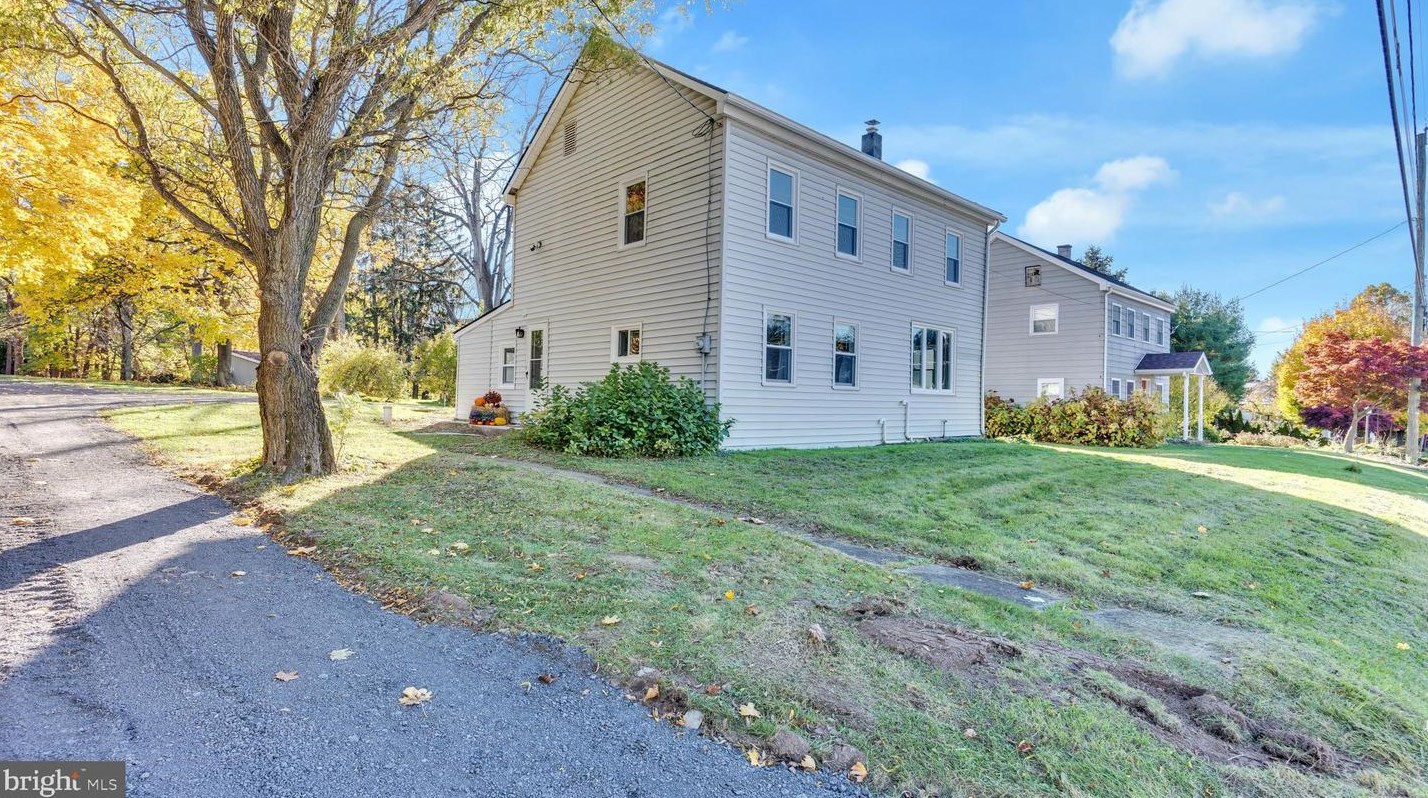 1509 W Trindle Rd, Carlisle, PA 17015