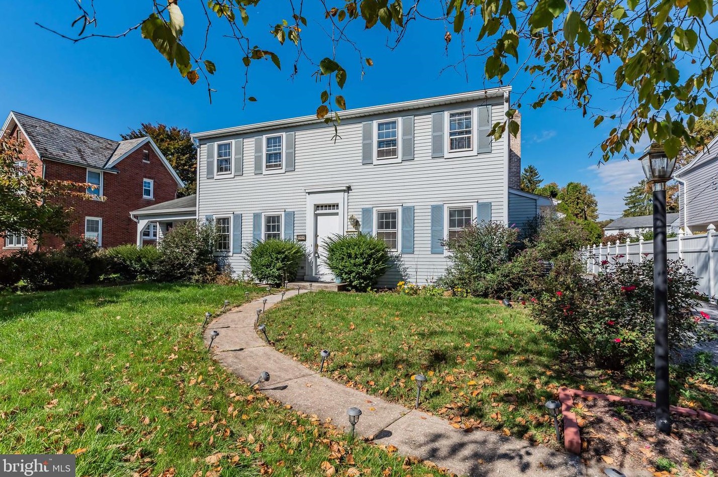2920 Market St, Camp Hill, PA 17011