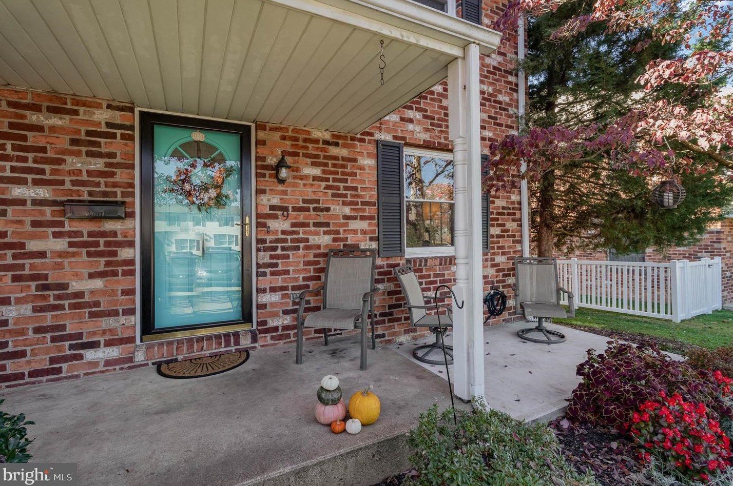 9 Trine Ave, Mount Holly Springs, PA 17065