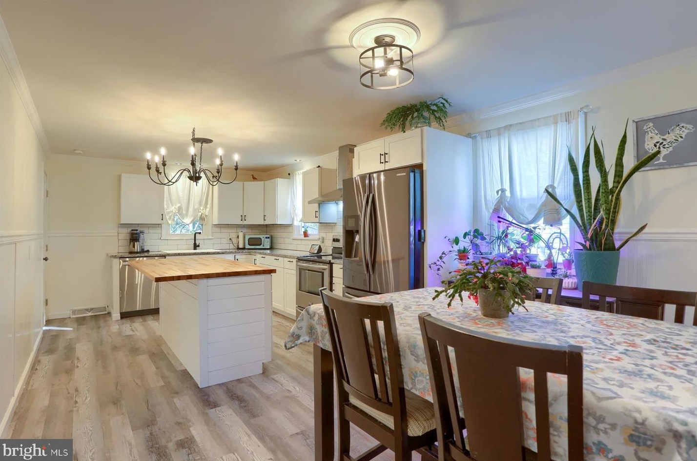 54 Greystone Rd, Carlisle, PA 17013