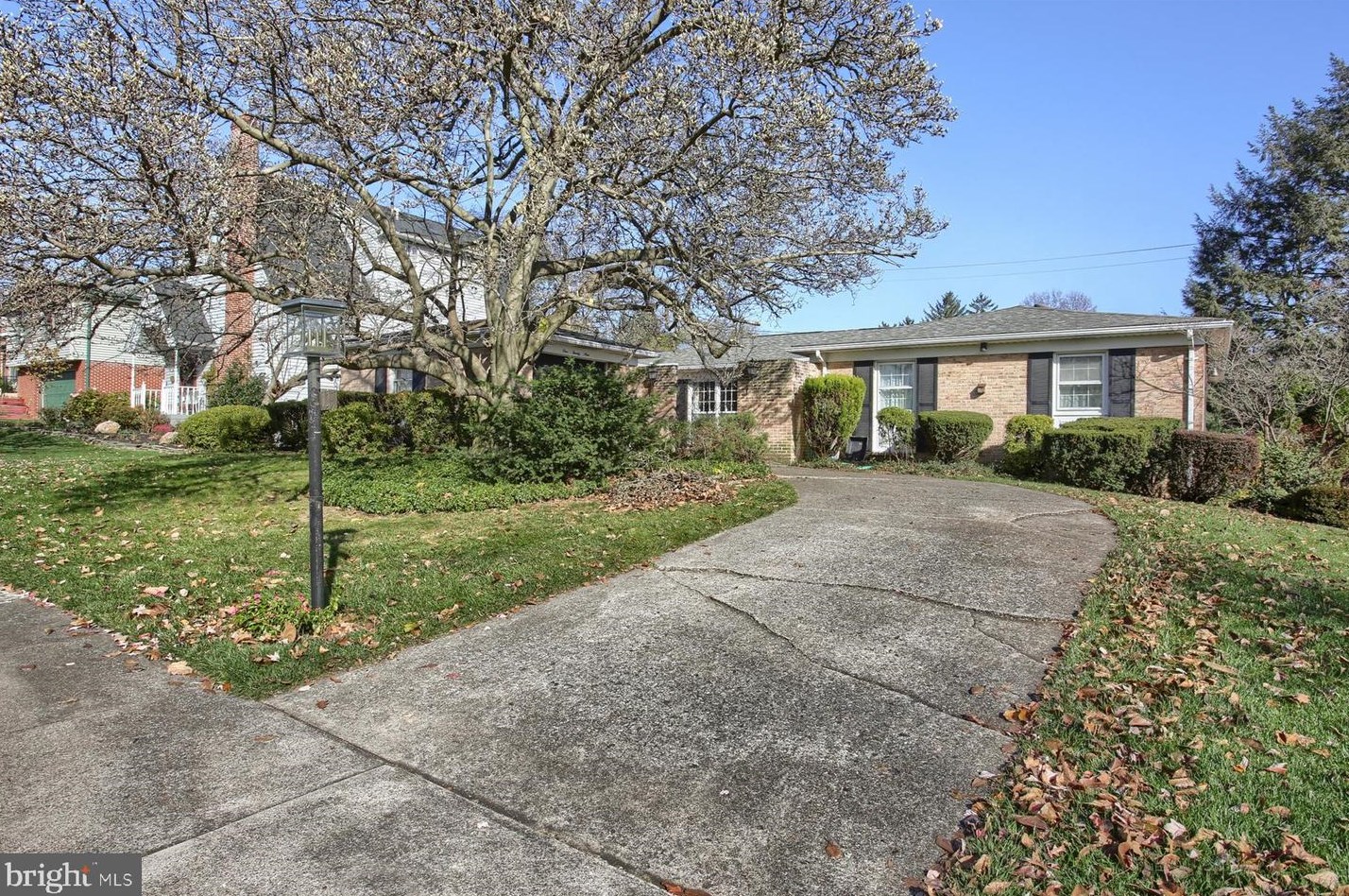 129 N 33rd St, Camp Hill, PA 17011