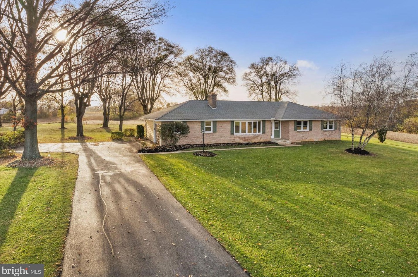 250 Shady Ln, Carlisle, PA 17015