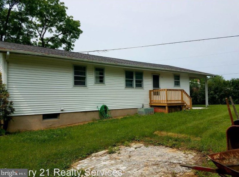 813 W Keller St, Navy Sup Dpt, PA 17055