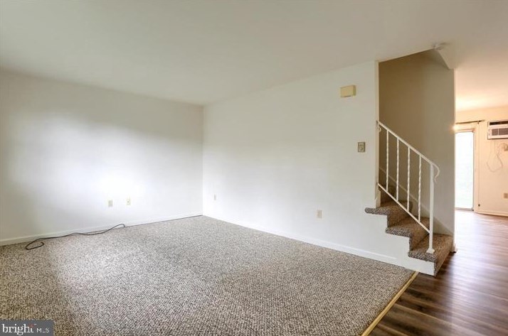 636 Gates Ln, West Enola, PA 17025