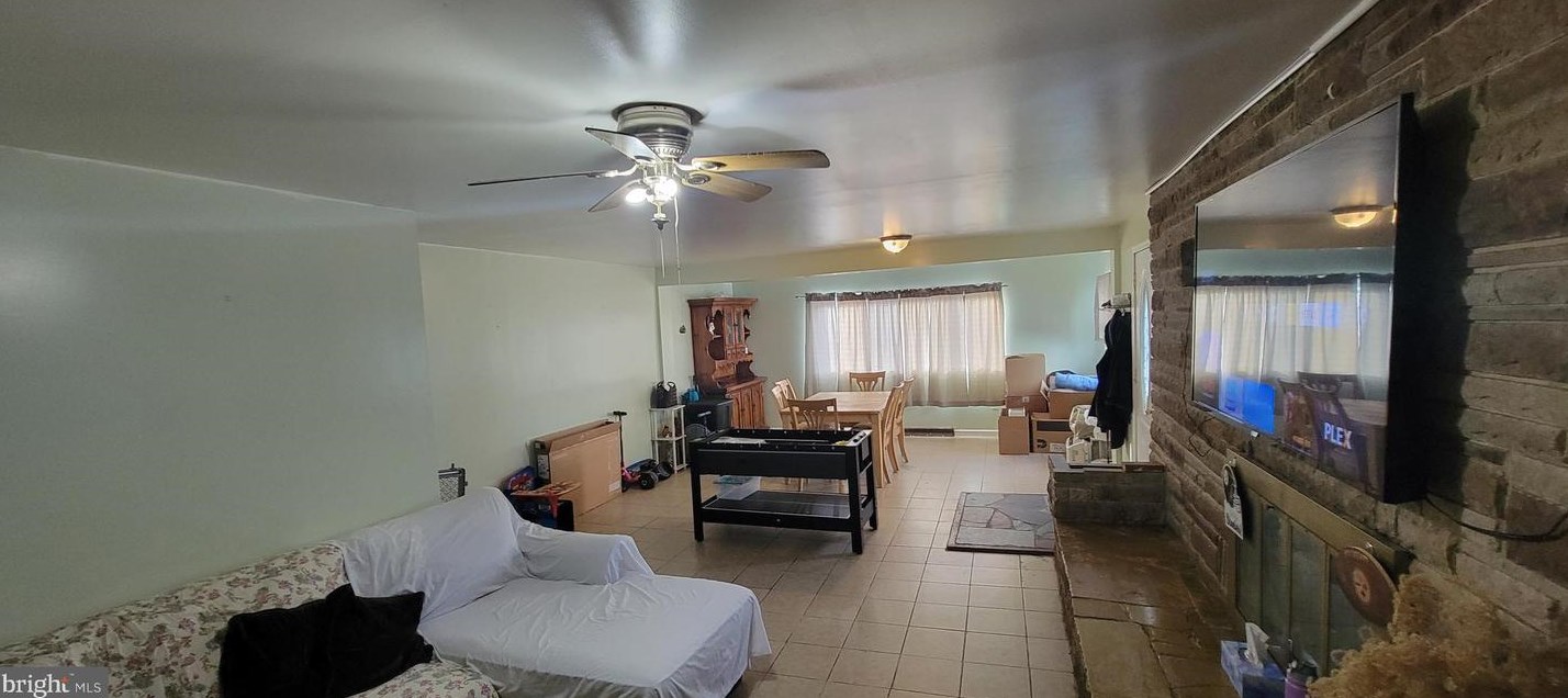 20 N Enola Dr, West Enola, PA 17025
