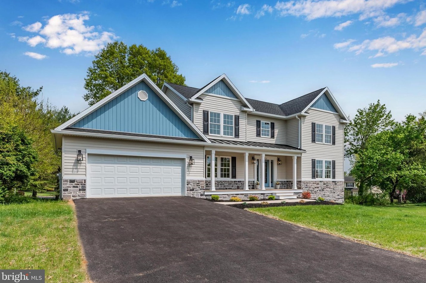 423 Meeting House Spring Rd, Carlisle, PA 17013