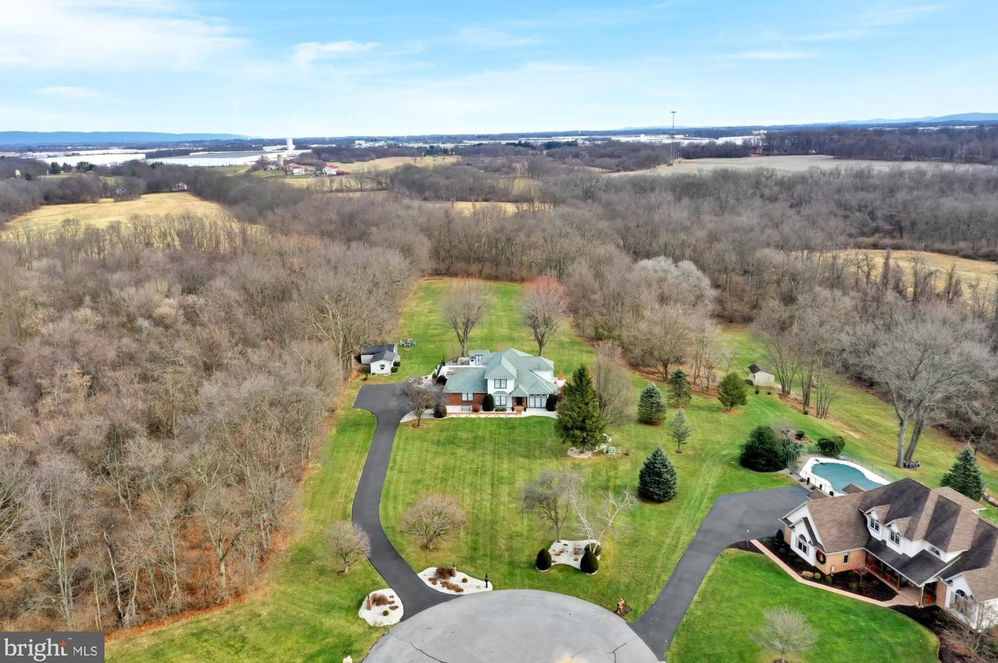 7 Cedar Ct E, Carlisle, PA 17015