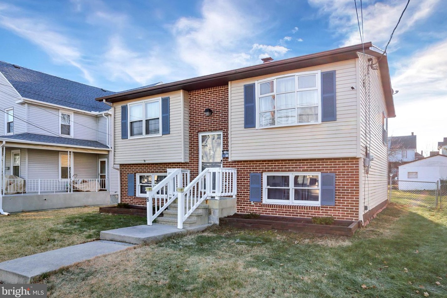 8 E Manor Ave, West Enola, PA 17025