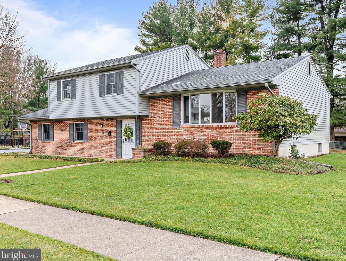 39 S West Ave, Camp Hill, PA 17011
