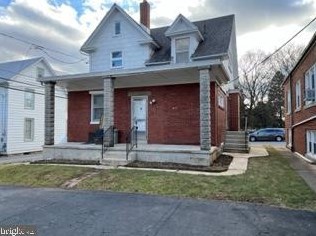 216 S 5th St, Lemoyne, PA 17043