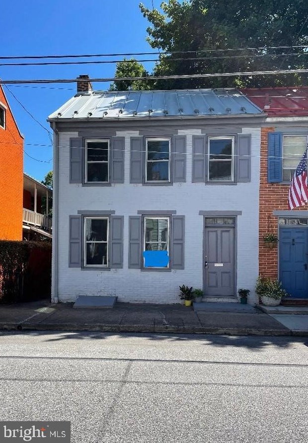 116 W South St, Carlisle, PA 17013