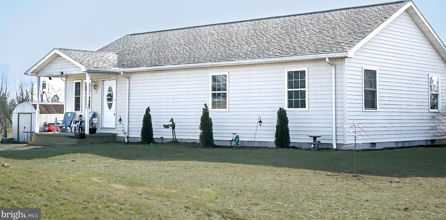 1186 Greenspring Rd, North Newton, PA 17241