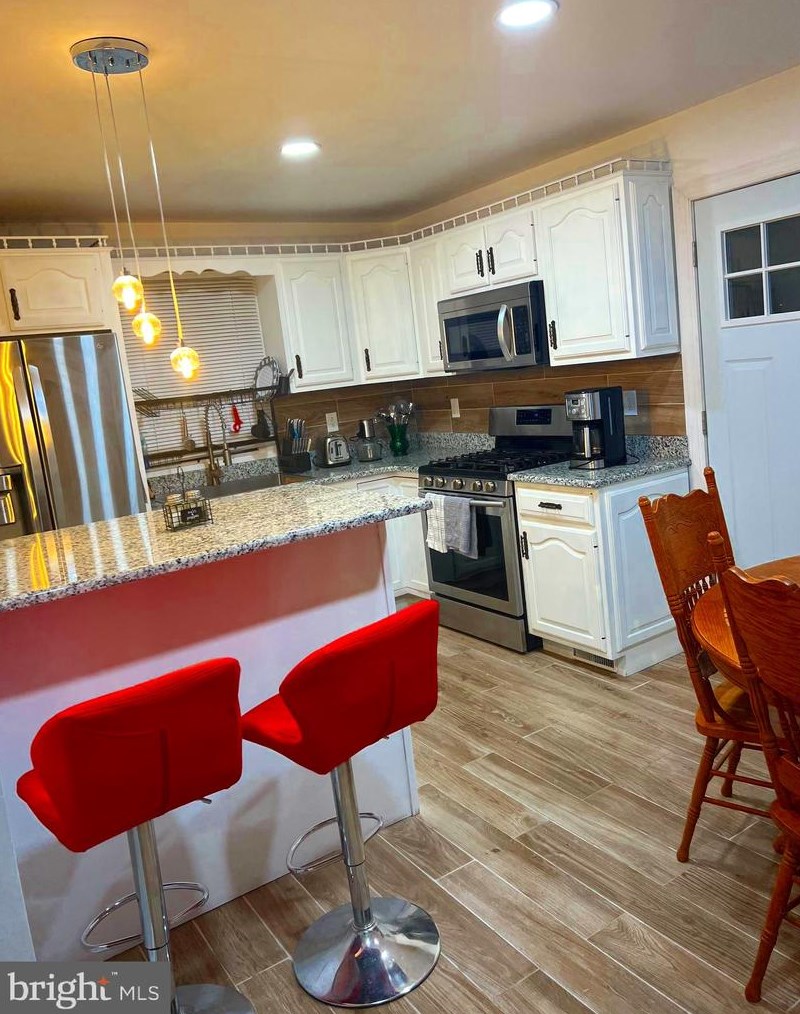 2007 Lincoln St, Camp Hill, PA 17011
