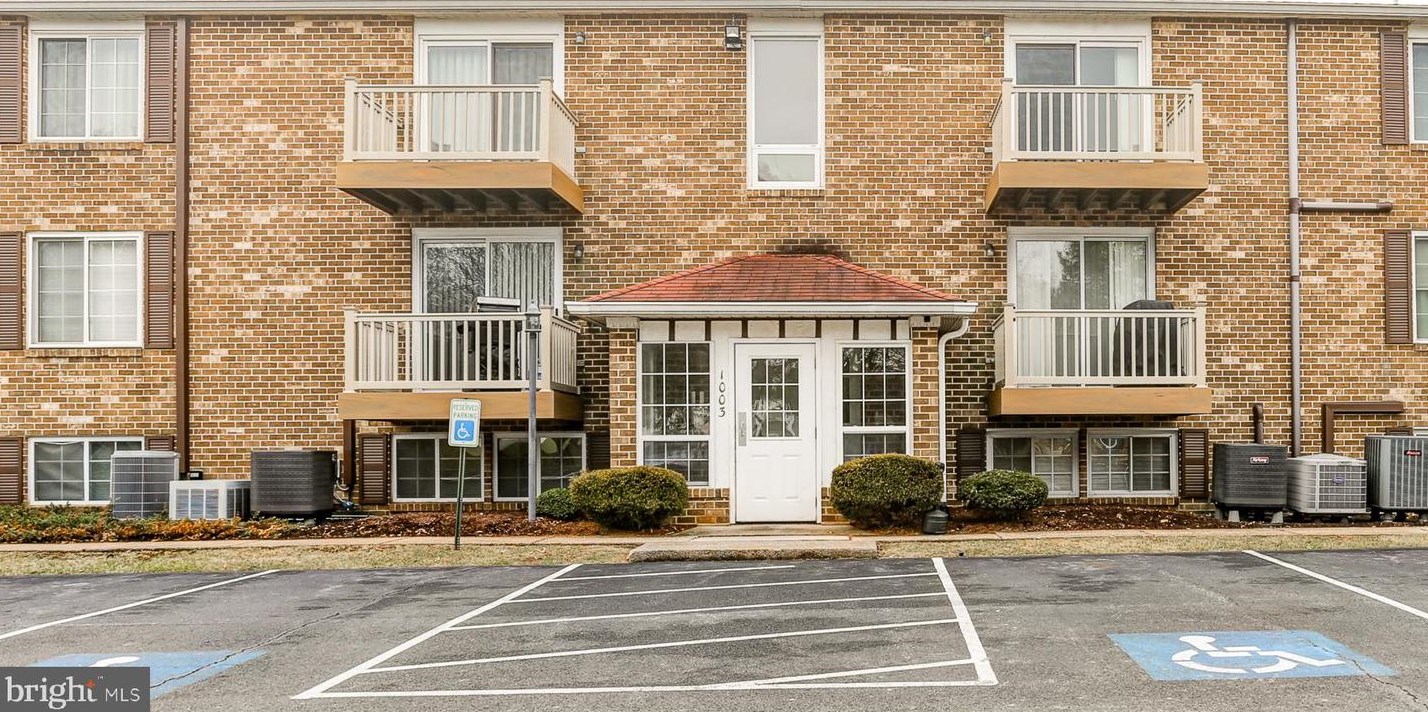 1003 Nanroc Dr #21, Navy Sup Dpt, PA 17055
