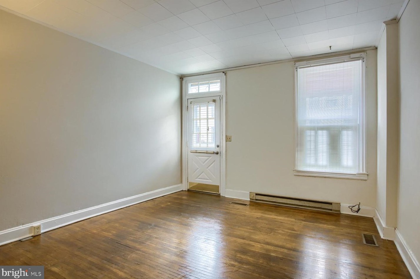 55 E Penn St, Carlisle, PA 17013