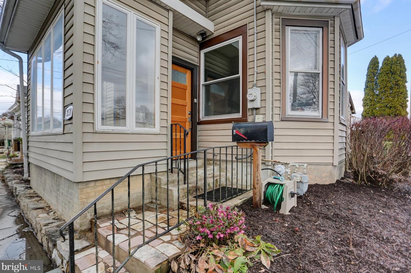 259 E Louther St, Carlisle, PA 17013