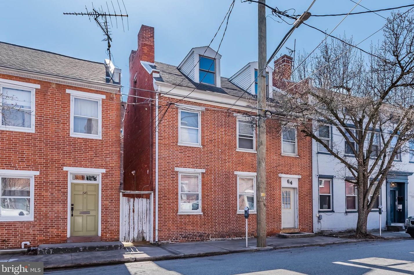 64 E Louther St, Carlisle, PA 17013