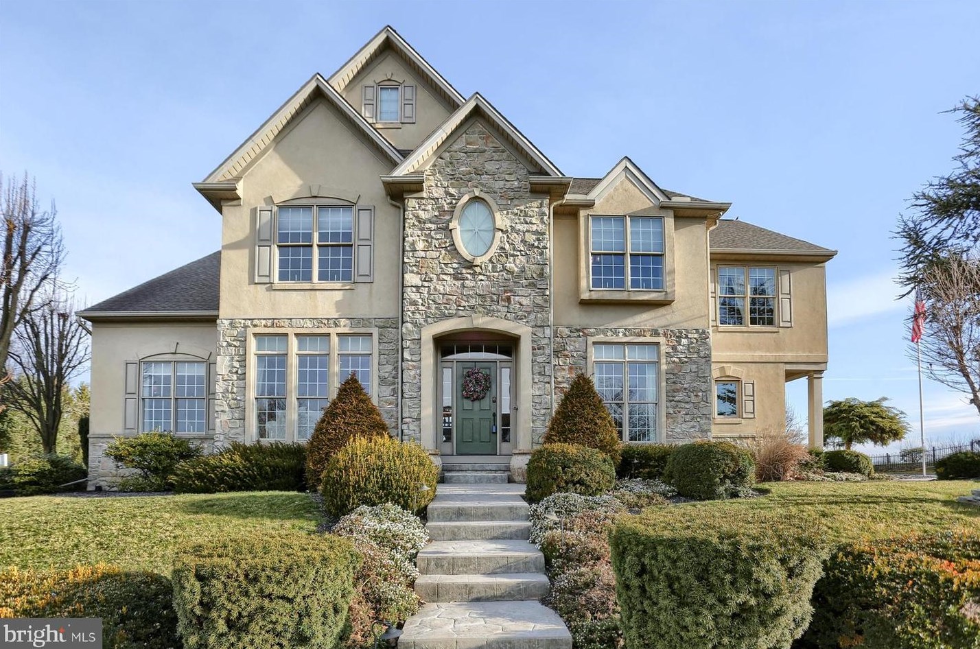 3710 Falkstone Dr, Navy Sup Dpt, PA 17050