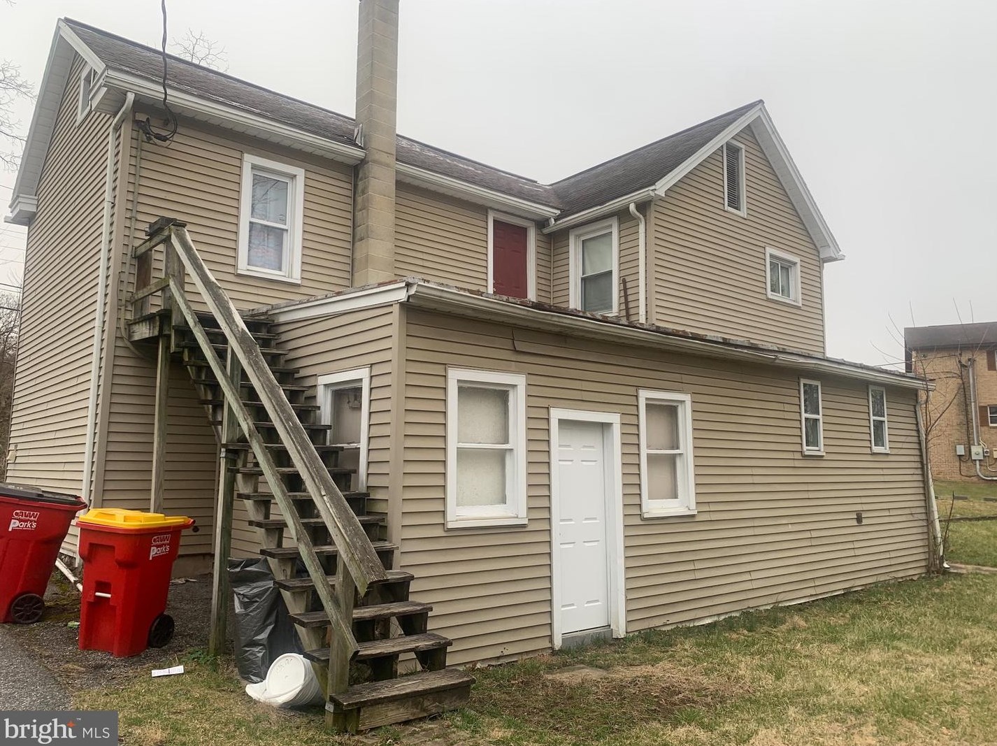 36-38 Middle Spring Ave, Lees Cross Roads, PA 17257
