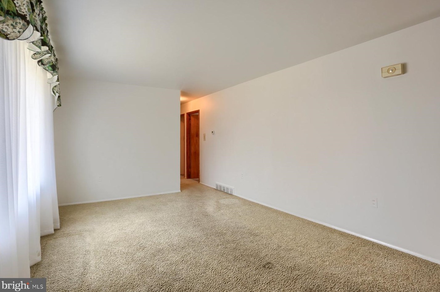 115 W Clearview Dr, Camp Hill, PA 17011