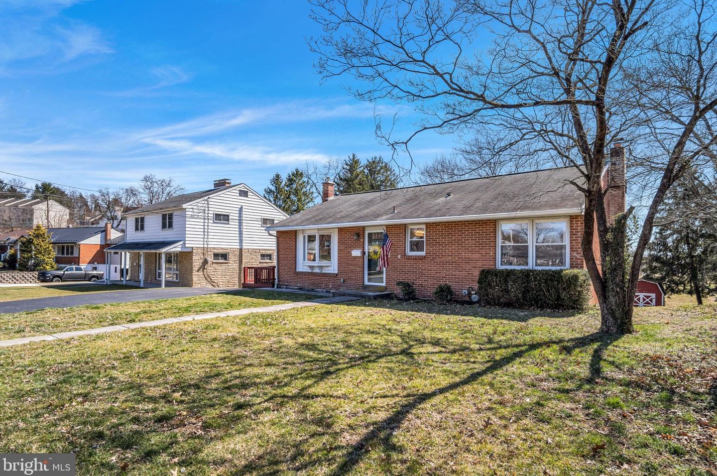 2125 Logan St, Camp Hill, PA 17011
