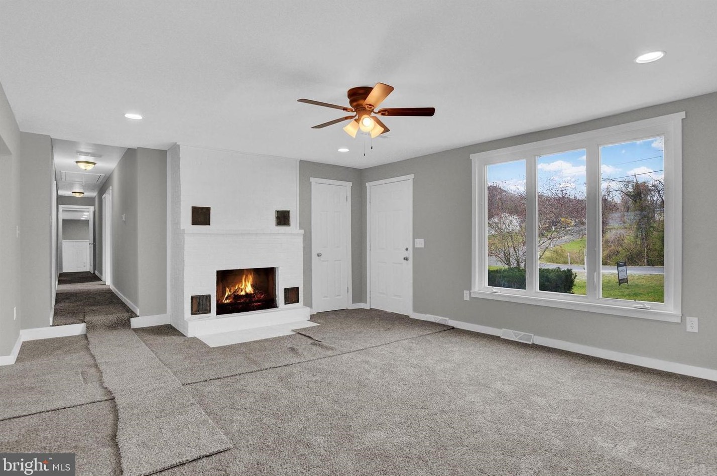 60 Gordon Dr, Carlisle, PA 17013