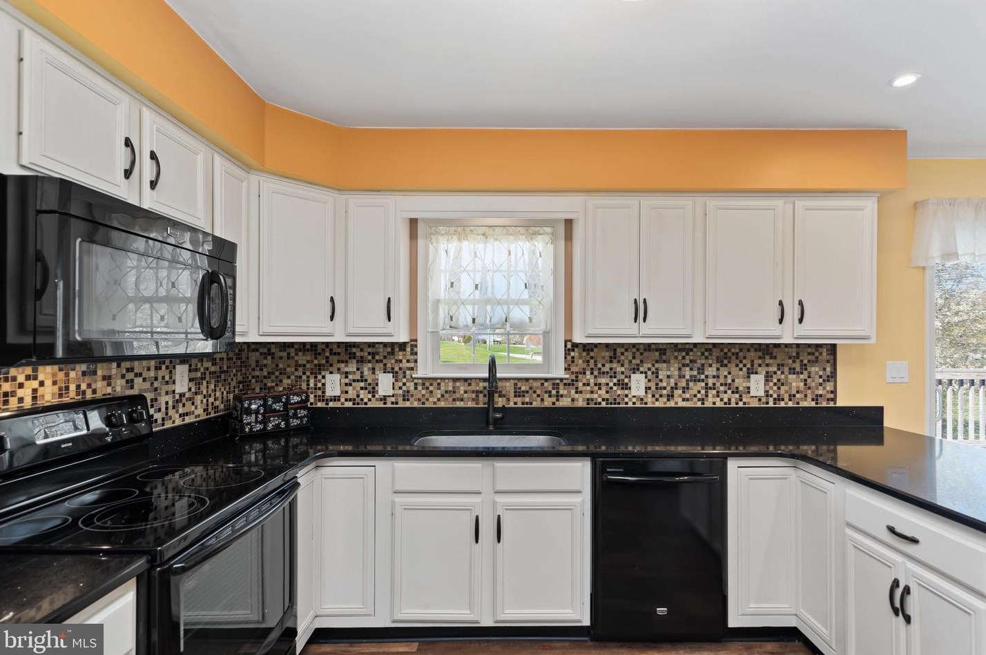 2 Simmons Rd, Navy Sup Dpt, PA 17055