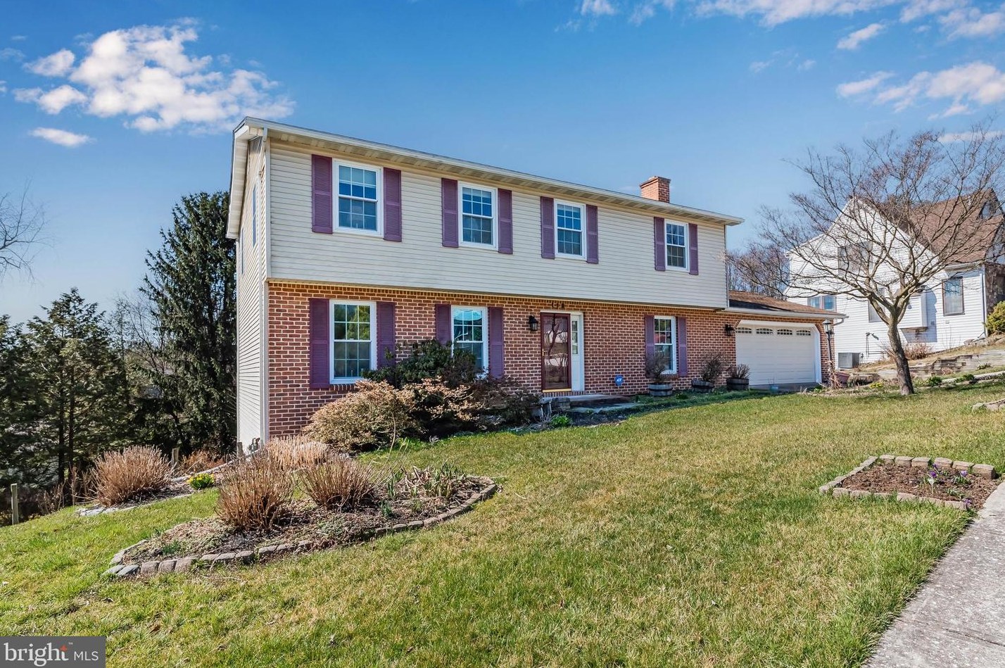 112 Deerfield Rd, Camp Hill, PA 17011